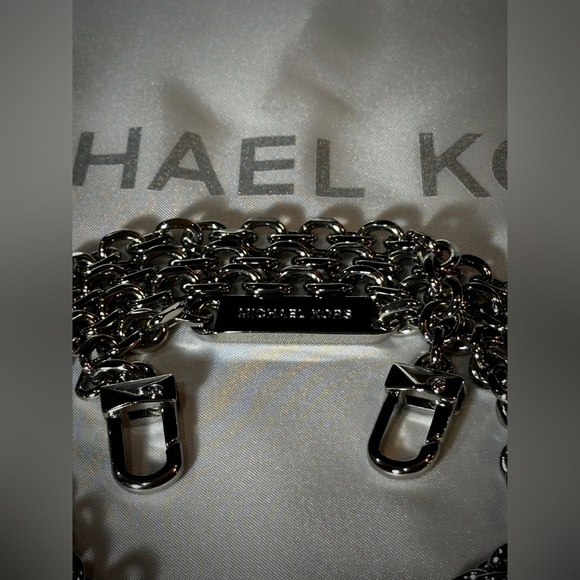 Michael Kors Penelope Medium Metallic Faux Leather Clutch - Picture 11 of 11